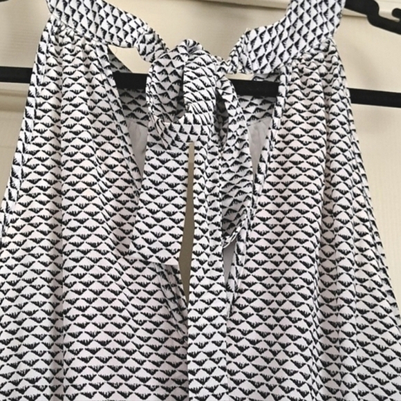 Francesca's Miami Black and White Pattern Romper Size Medium - Picture 9 of 11